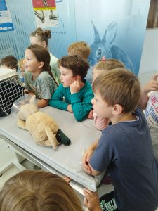 Read more about the article Die 1a besucht die ACC Tierklinik