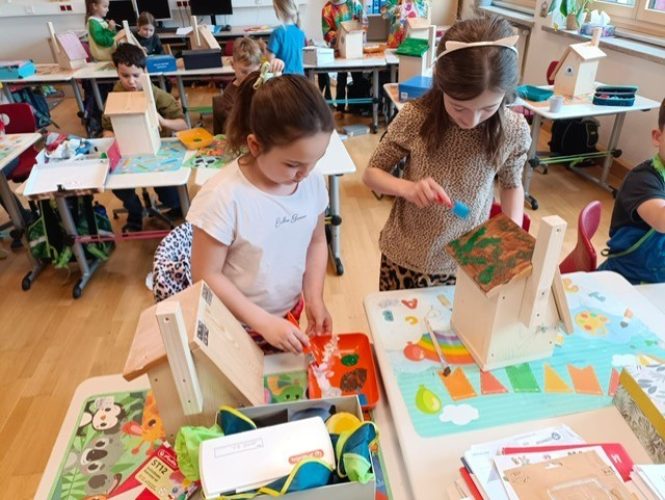 076f5638-c598-40ab-af2f-a8705c147cb3