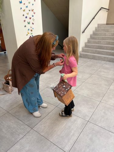 6ceda2e2-0f27-452a-968a-f58b905bf538