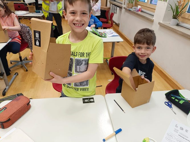 9ee58dee-e12e-4d47-af35-bb0b8b71dbca