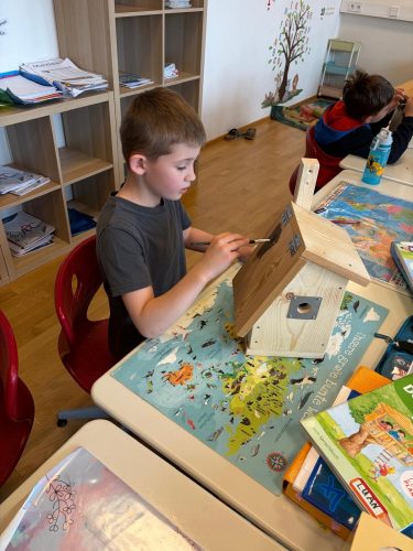 b8f319a5-404a-4b3b-808b-bd3b597a3d2b