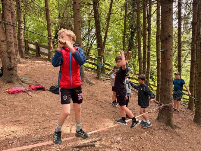 hdimgeabf4bbd7af5004bbc31f3aa1b5f2b